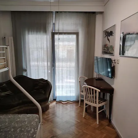 - Sleeps 8 - Balcony - Parking דירה *