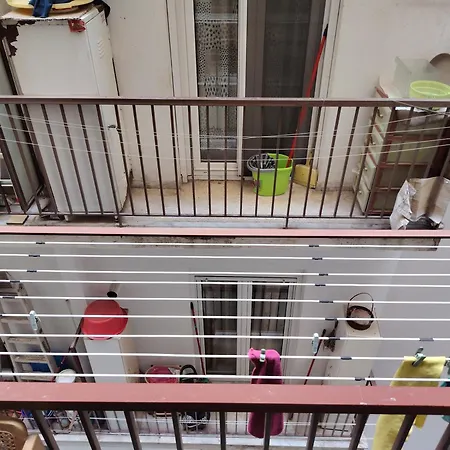 - Sleeps 8 - Balcony - Parking * Tessalónica